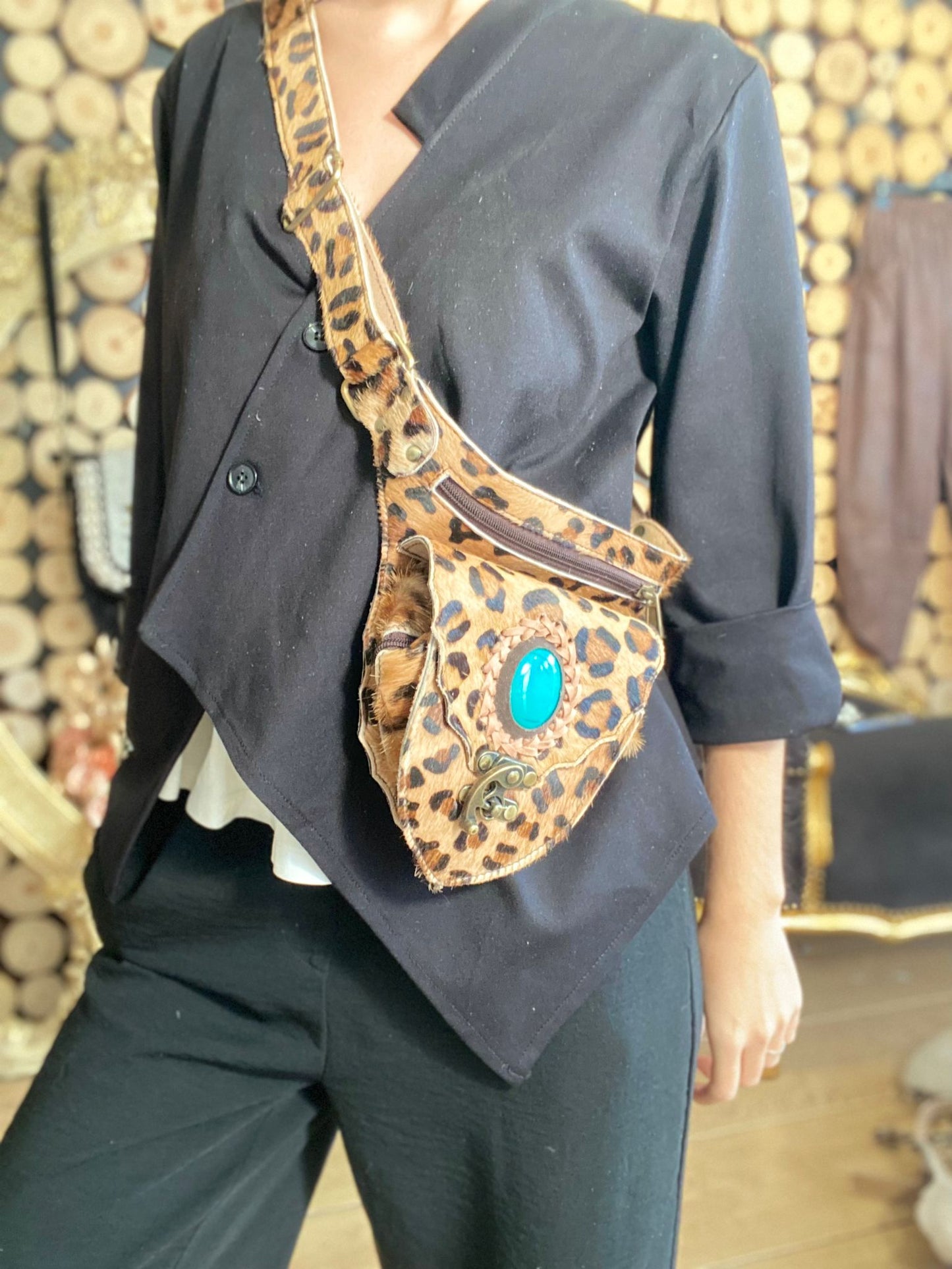 Riñonera Tigre Turquesa