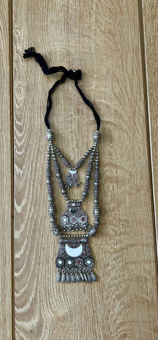 Collar Trip